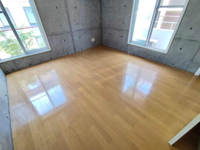 ガロパンの洋室