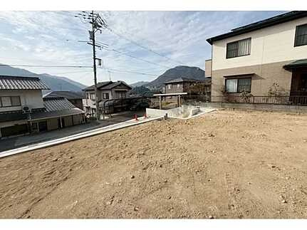 広島市安佐北区亀山５丁目　土地の外観