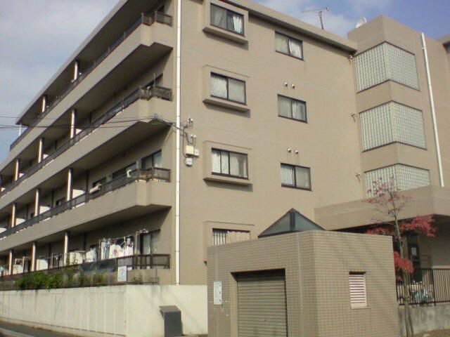 アベニュー弐番舘