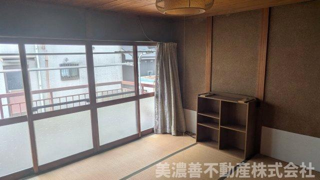 ６７１７１　各務原市那加琴が丘1丁目 中古住宅の和室