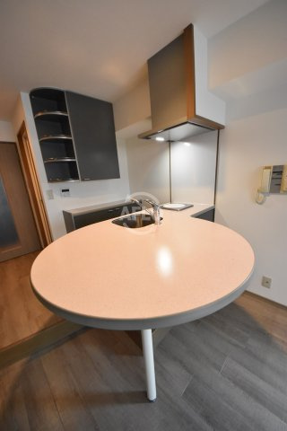 グランピア扇町のキッチン|グランピア扇町　カウンターキッチン