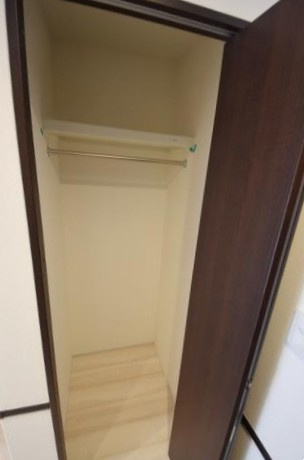 メゾンプラムＢ棟の収納|別部屋参照写真