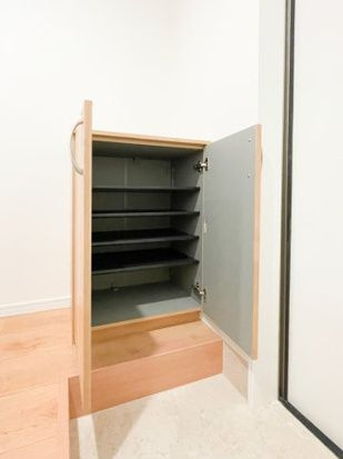 Pine　Da　Casa平沼の玄関