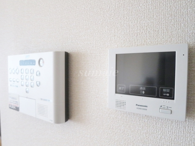 メゾン　ルミエールのセキュリティ|モニタ付インターホン完備です☆