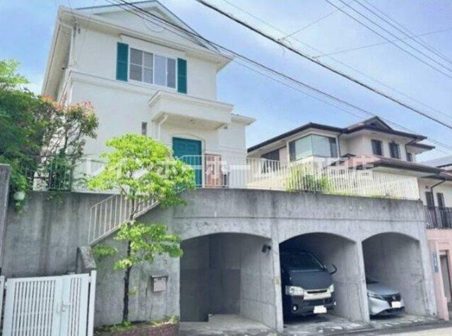 つくし野１丁目戸建の駐車場