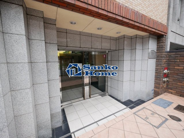 プレール日本橋壱番館のエントランス