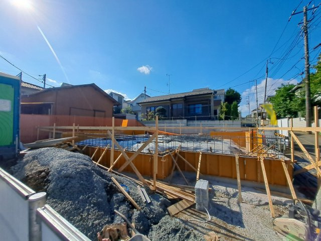 【外観】 | 東久留米市小山2丁目　新築一戸建住宅　全1棟　(保谷店) | 大型スーパーまで徒歩7分。毎日のお買い物も快適に。