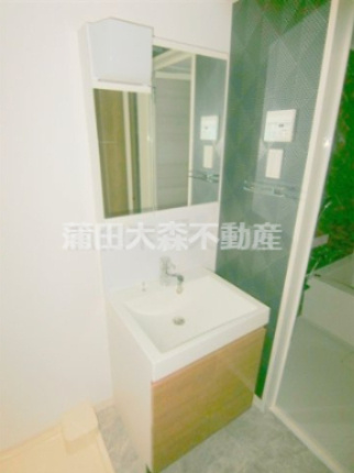K-residence蒲田の洗面所|2面鏡の独立洗面台