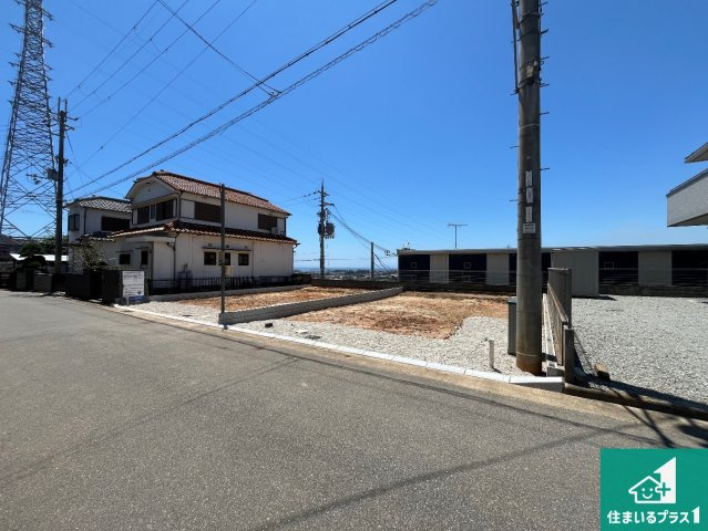 明石市魚住町金ケ崎　第2期　新築一戸建ての前面道路含む現地写真|周辺は落ち着いた街並みの住宅地！子育てがしやすい住環境です！まだ未完成ですが、現地でしかわからない事もございます。是非一度ご覧ください。
