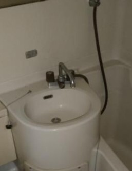 センチュリーパレス上大岡の洗面所