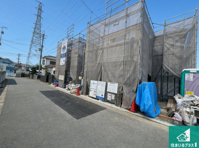 明石市魚住町金ケ崎　第2期　新築一戸建ての前面道路含む現地写真|周辺は落ち着いた街並みの住宅地！子育てがしやすい住環境です！まだ未完成ですが、現地でしかわからない事もございます。是非一度ご覧ください。
