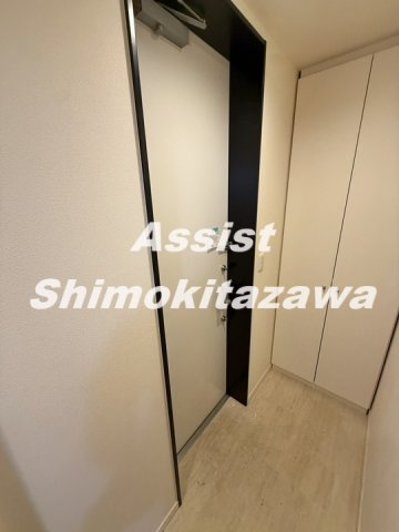 ＭＩ・メゾンの玄関