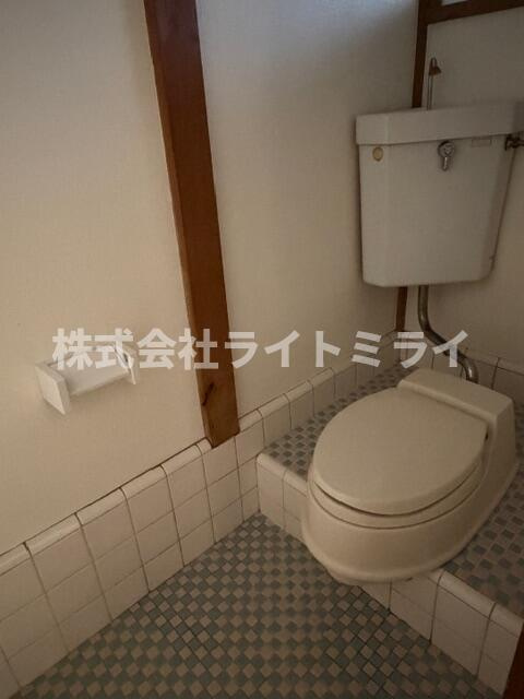 上原荘のトイレ