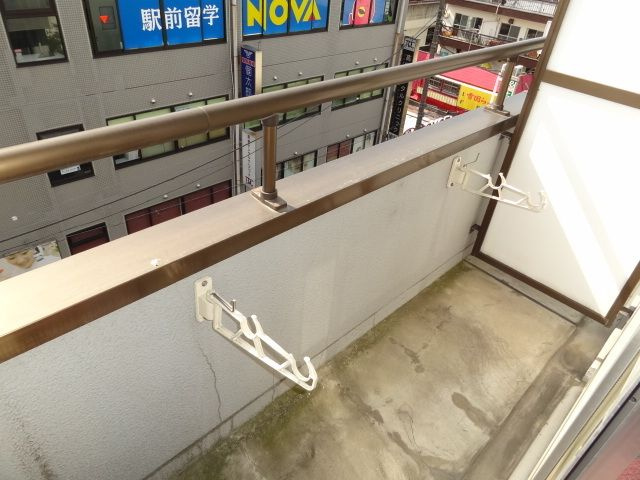 ヴァンベール草加のバルコニー