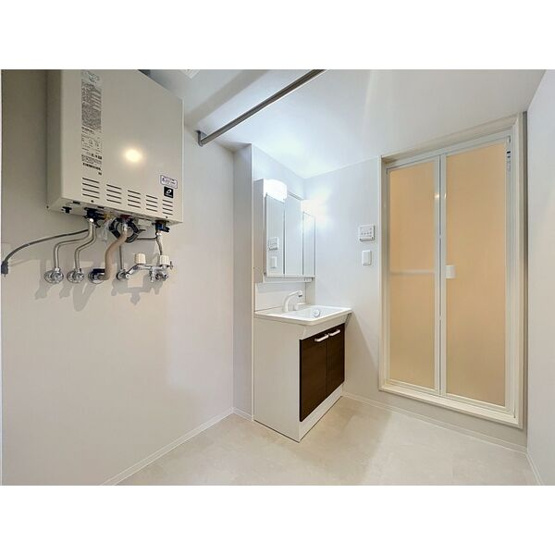 【洗面所】HIGH RESIDENCE YAMAHANA