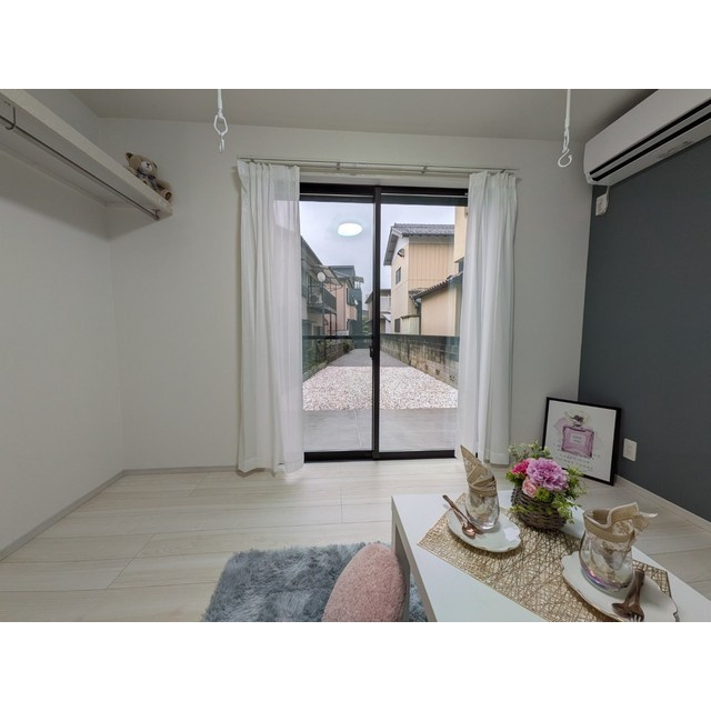 春の陽のアリアの玄関|同施工参照写真
