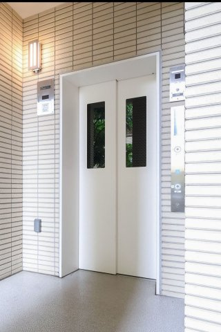 ガーデンヴィラ三軒茶屋のその他共用部分|ガーデンヴィラ三軒茶屋：エレベーターがありお部屋までの移動も楽々！