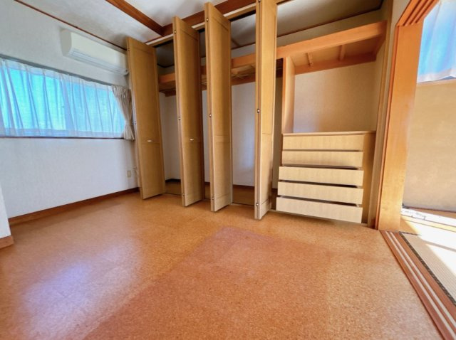 売中古戸建　富士宮市羽鮒の洋室