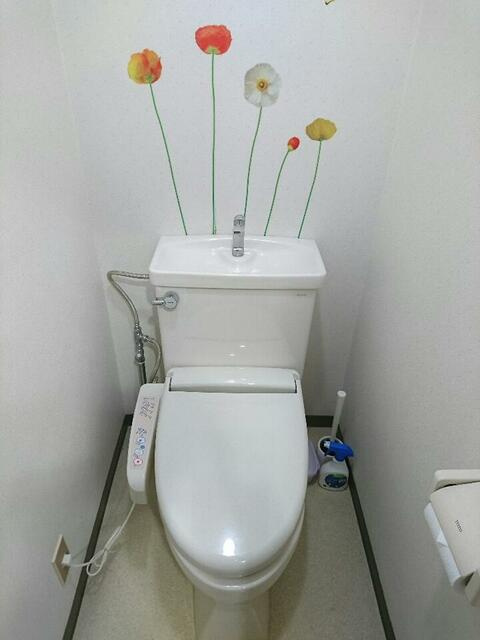 川崎市麻生区上麻生３丁目の賃貸マンションのトイレ