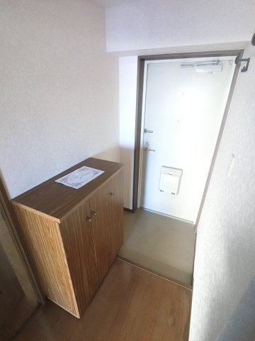 グローバル駿河台のエントランス