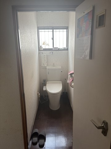 見附市緑町　土地建物のトイレ