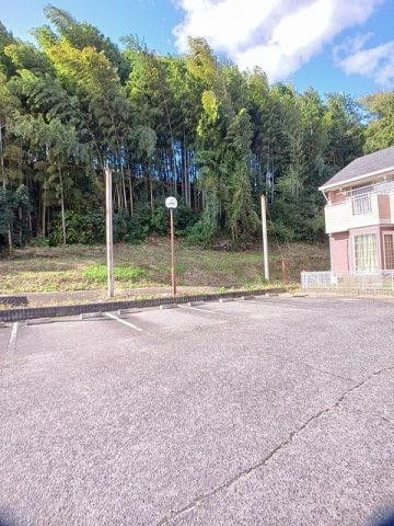 【駐車場】 | パティオ喜多山Ａ | 駐車場完備です
