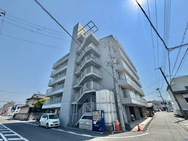 インタービレッジ三条の外観