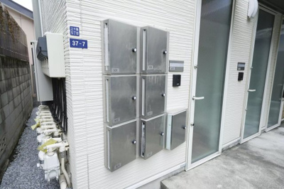 【エントランス】 | AP602 ランドフォレスト上十条 101 | 

