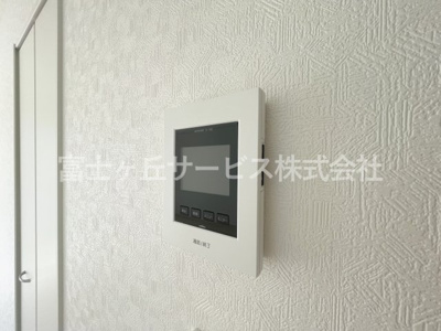 【セキュリティ】 | 菊川市柳3丁目 3期 新築一戸建て | TV付きインターフォンです