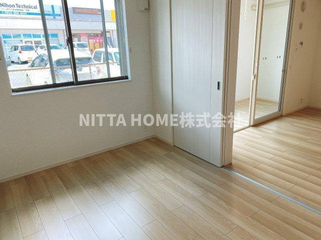ボナールⅡの子供部屋|こちらは５．０帖の洋室です♪