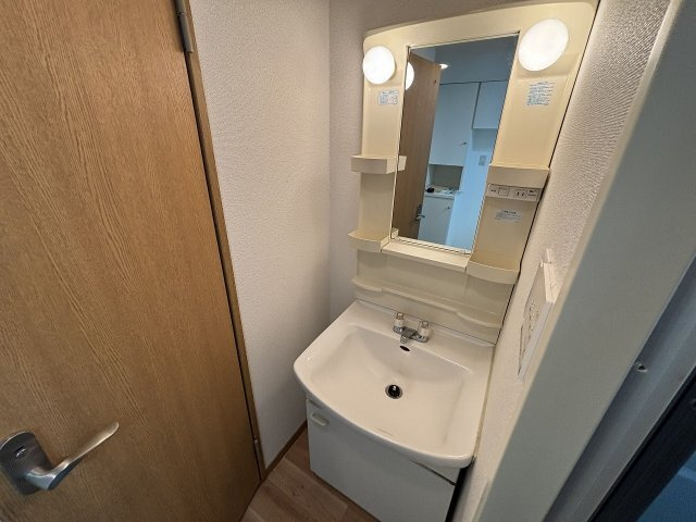 多摩市永山２丁目の賃貸マンションの洗面所