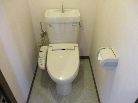 タウンコートオークのトイレ|シャワー付トイレ