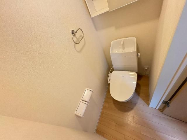 立川市富士見町２丁目のアパートのトイレ