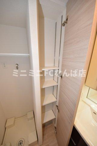 プレサンス心斎橋レヨン