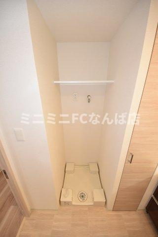 プレサンス心斎橋レヨン