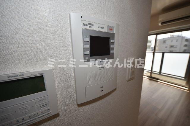 プレサンス心斎橋レヨン