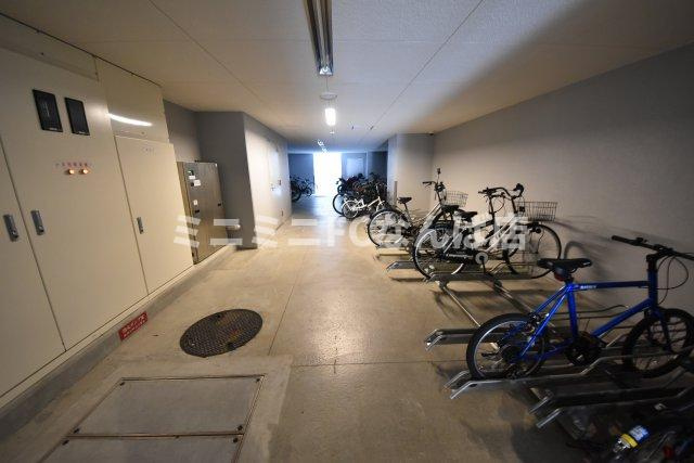 プレサンス心斎橋レヨン