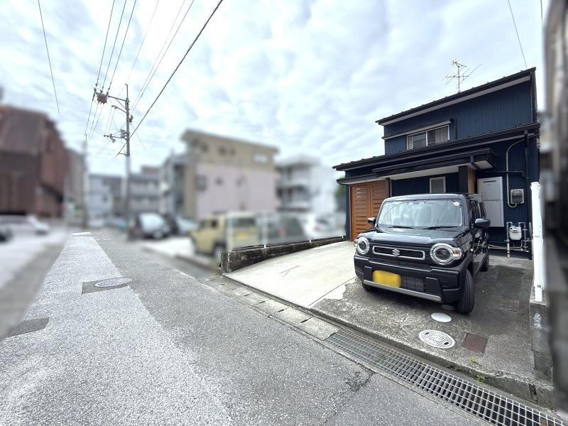 高知市百石町3丁目　中古戸建ての外観
