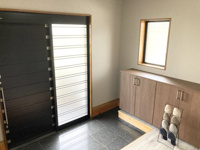 【玄関】 | 福津市津屋崎１丁目 　中古一戸建☆仲介手数料無料☆