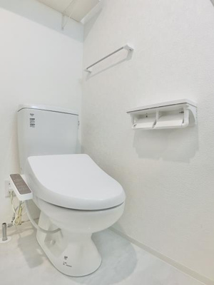【トイレ】 | ＧＲＡＮ　ＤＯＭＡＮＥ　ＫＩＴＡＡＫＡＢＡＮＥ | 落ち着いた色調のトイレです