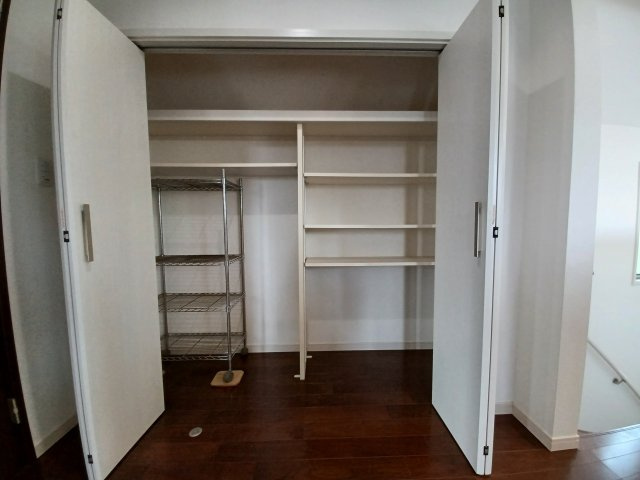 山王４７１５戸建の収納
