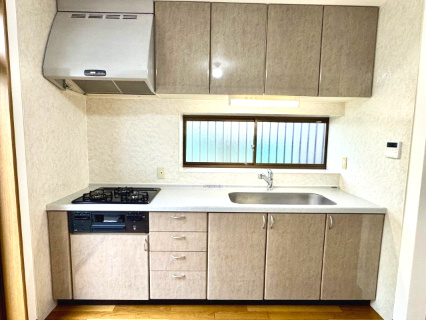 泉南市中小路３丁目　中古戸建のキッチン