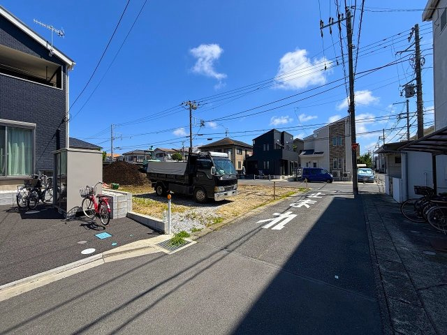 【前面道路含む現地写真】 | □■平塚市中里 新築戸建 全4棟【C号棟】■□