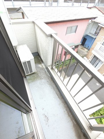 Ｒｏｙａｌ　Ｃｏｕｒｔ　下総中山のバルコニー