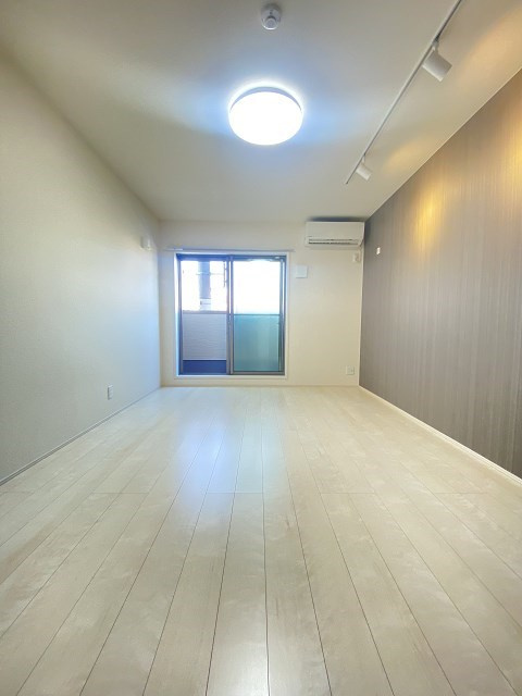 フジパレス立花駅南Ⅰ番館の居間・リビング