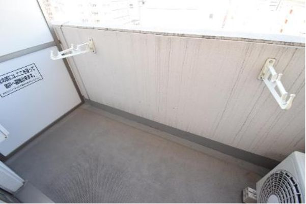 名古屋市中区栄５丁目の賃貸マンションのバルコニー