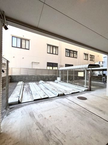 名古屋市中区栄５丁目の賃貸マンションの駐車場