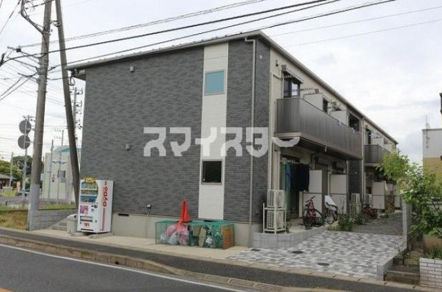コンフォートシティ増尾のエントランス