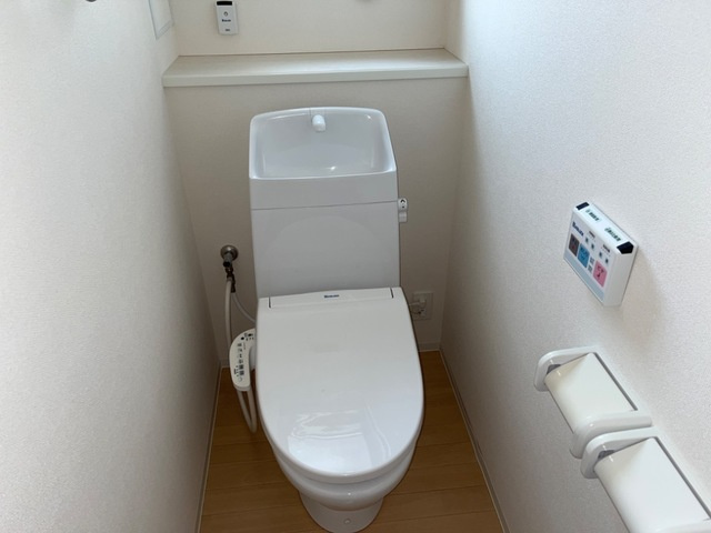 高尾崎 NEW TOWN　La・Ｔｅｒｒｅ Eのトイレ|シャワー付トイレ