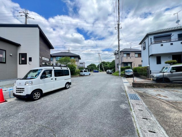 北六甲台3丁目の前面道路含む現地写真